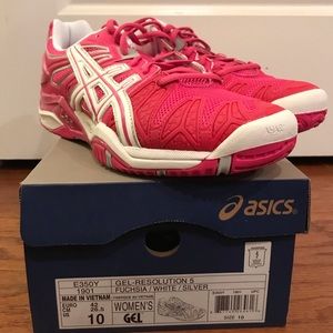 ASICS Gel Resolution Women’s Tennis Shoes